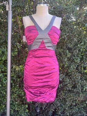 NEW BCBG Max Azria Formal Dark Fuchsia Crinkled Ruched Taffeta Cocktail Dress 8